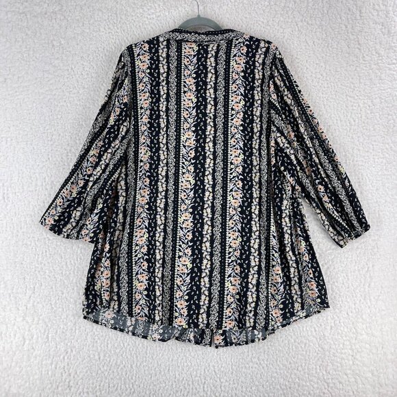 Woman Within Black Floral Print Button-Up Shirt Womens 3/4 Sleeve V-Neck Size 1X - Picture 12 of 15